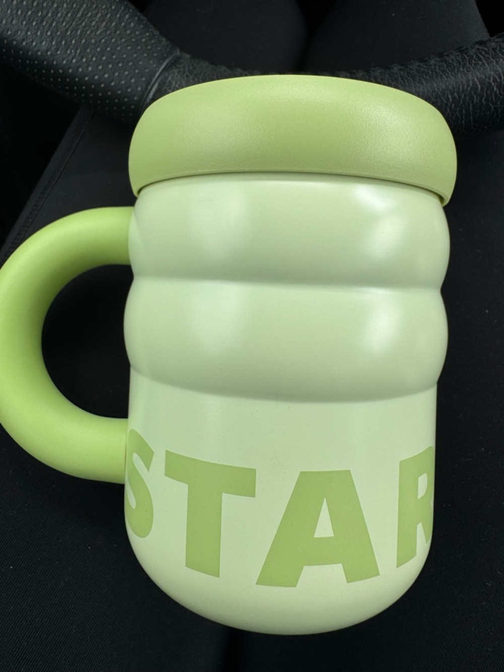 New With Tags Starbucks Matcha Mug 12oz Matcha Green Textured Ceramic Coffee Mug